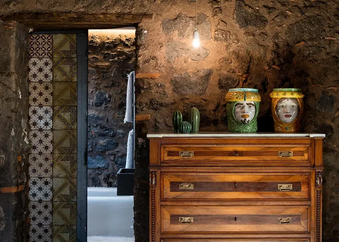 Resort Tenuta Di Fessina 3*